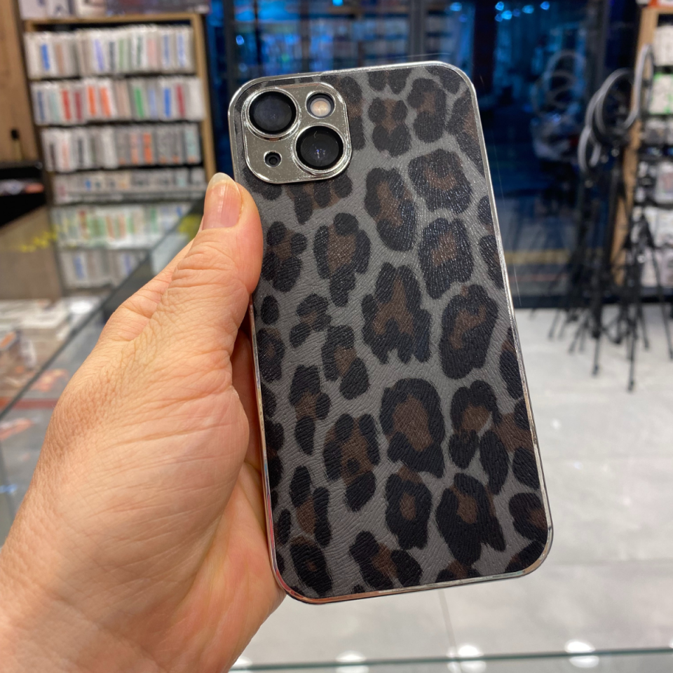 İPhone 13 /14 Uyumlu Leopar Desenli Lens Korumalı iPhone Kılıfı